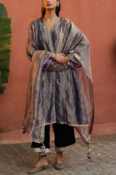 Grey silk embroidered kurta set