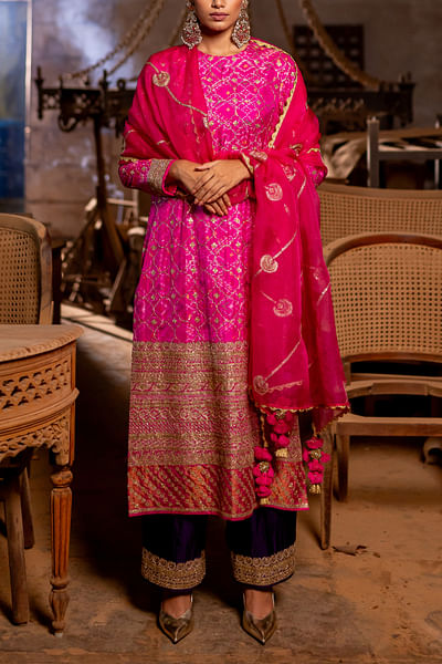 Hot pink aari embroidered kurta set