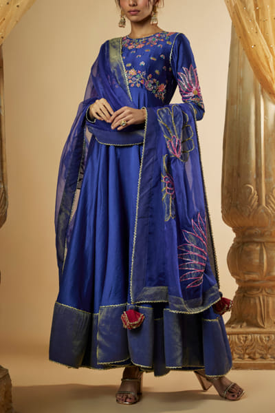 The Aarya Ink blue floral appliqued anarkali set ARYNOV24D202