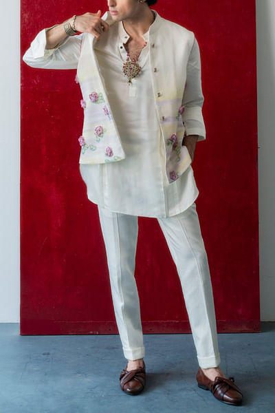 Ivory 3-D embroidered Nehru jacket set