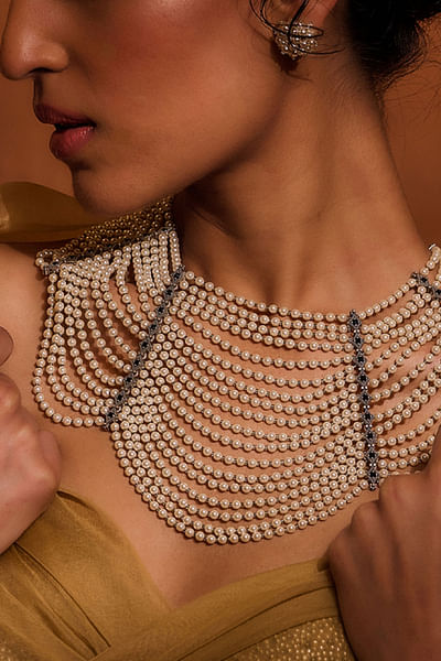 Ivory and black Swarovski pearl necklace