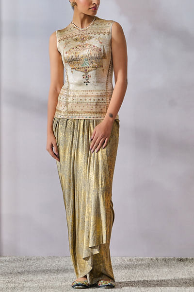 Ivory art printed embroidered t-shirt