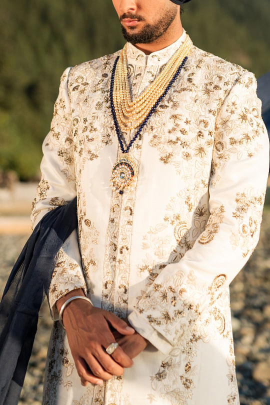 Luxury sherwani online