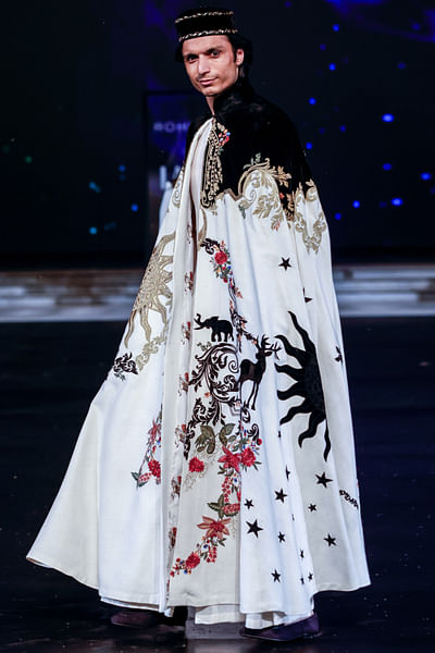 Ivory dori embroidered cape