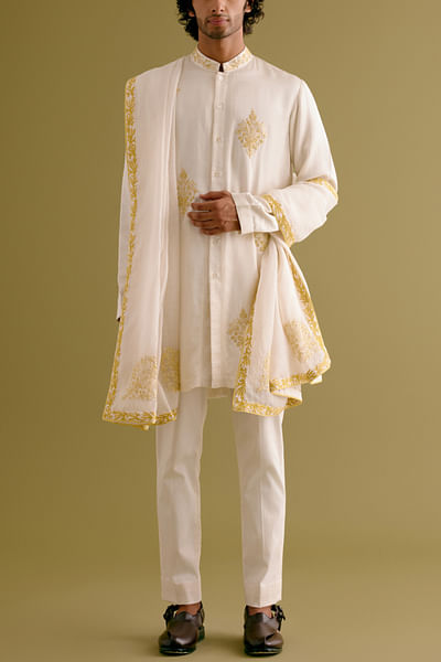 Ivory dori embroidered kota stole