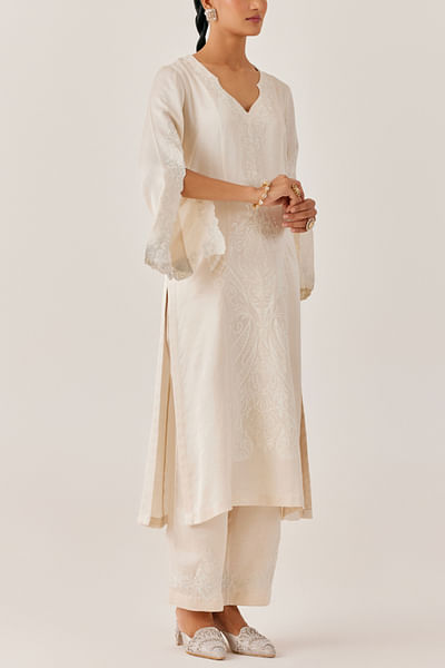Ivory dori embroidered printed kurta set