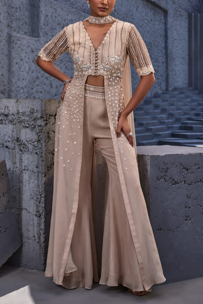 Miku Kumar Ivory embroidered co-ords MKUJAN24D226