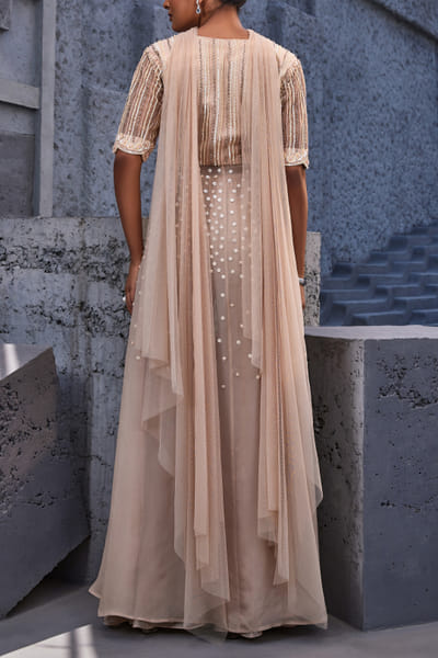 Miku Kumar Ivory embroidered co-ords MKUJAN24D226