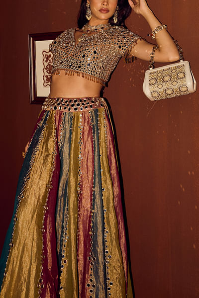 Ivory embroidered handbag
