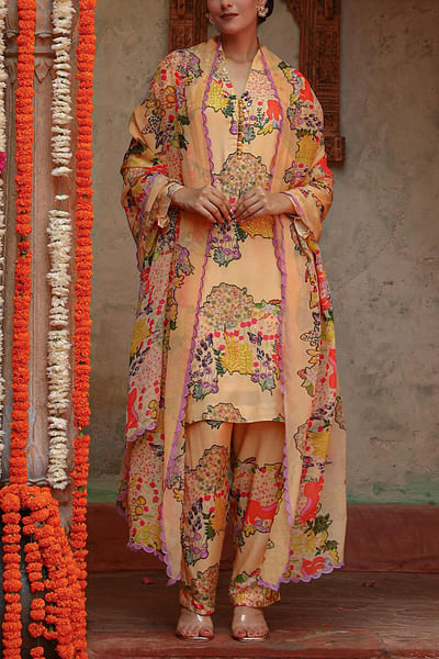 Ivory floral and animal printed kurta set