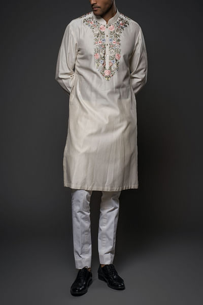 Ivory floral embroidered kurta set