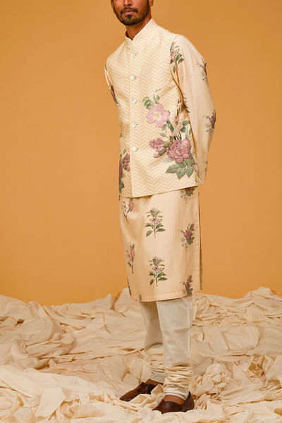 Ivory floral printed bandi kurta set