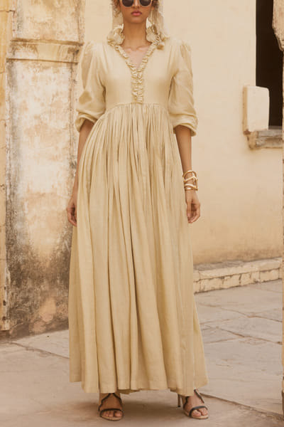 Paulmi & Harsh Ivory frill maxi dress set PNHMAY24D116