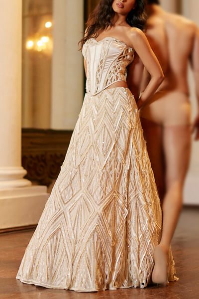 Ivory geometric embroidery lehenga set