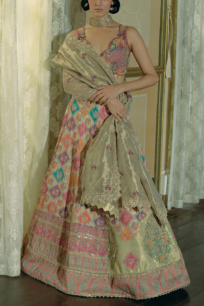 Ivory geometric jacquard banarasi lehenga set