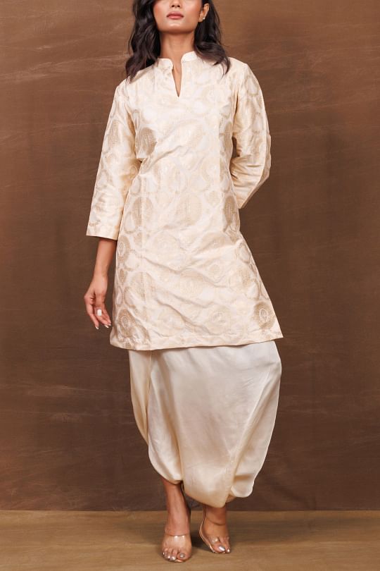 Vishwa by Pinki Sinha