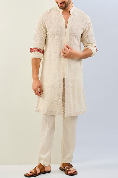 Ivory ogee embroidered kurta set