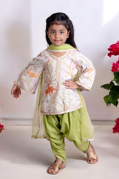Ivory printed kurta and dhoti set