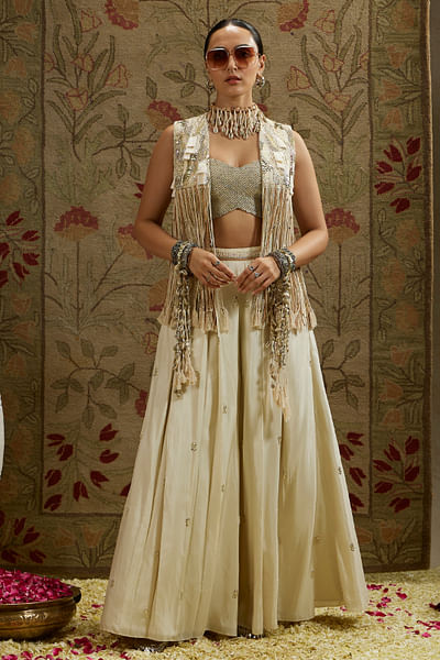 Ivory thread embellished jacket set