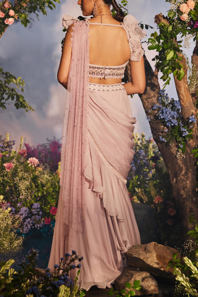 Miku Kumar Lavendar lehenga sari set MKUOCT24D113