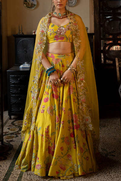 Paulmi & Harsh Lime yellow floral printed lehenga set PNHMAR24D112
