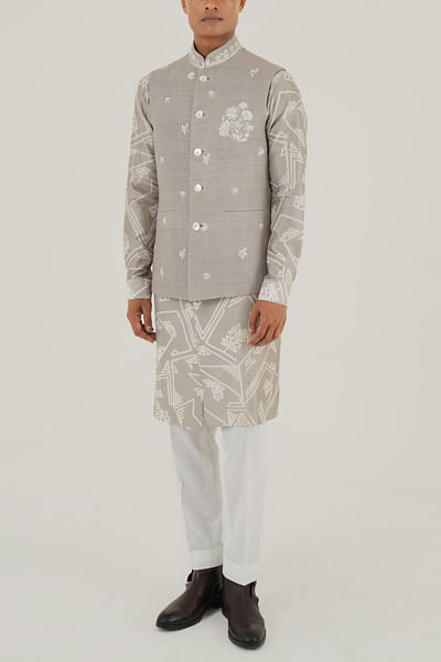 London fog floral embroidered jacket