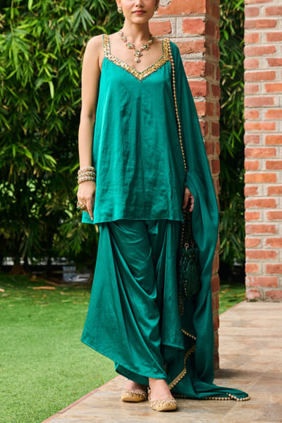 Malachite embroidered satin kurta set
