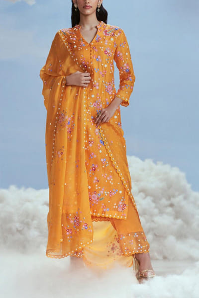 Nachiket Barve Mango floral embroidered kurta set NABFEB24D216