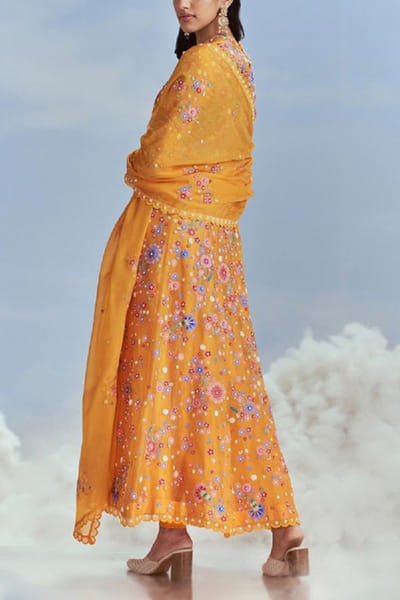 Nachiket Barve Mango floral embroidery kurta set NABFEB24D214