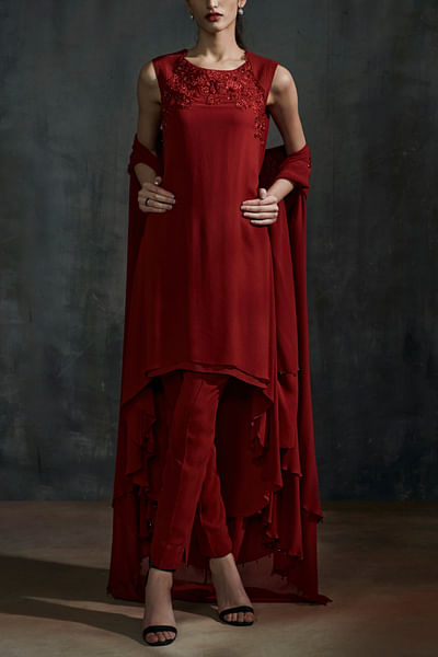 Maroon embroidered cape set