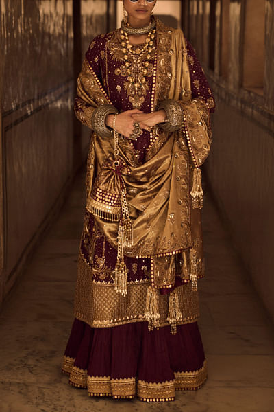 Maroon floral dabka embroidery kamdani kurta set