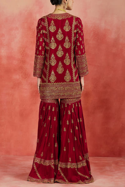 Sue Mue Maroon floral dori embroidered gharara set SUENOV24D213