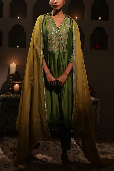Mehendi green embroidered overlap kurta set