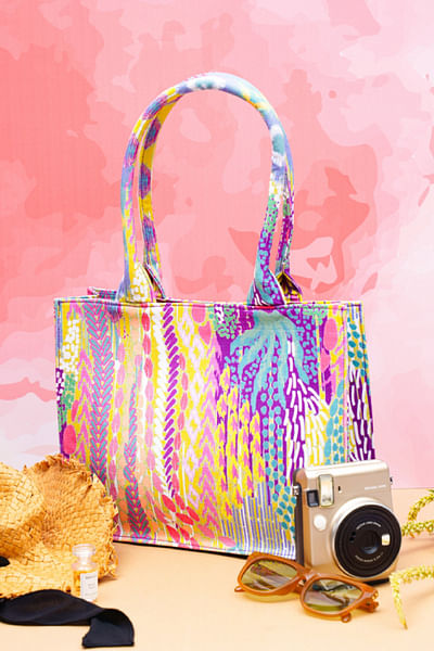 Multicolour artsy printed tote bag