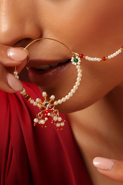 Multicolour kundan and pearl nose ring