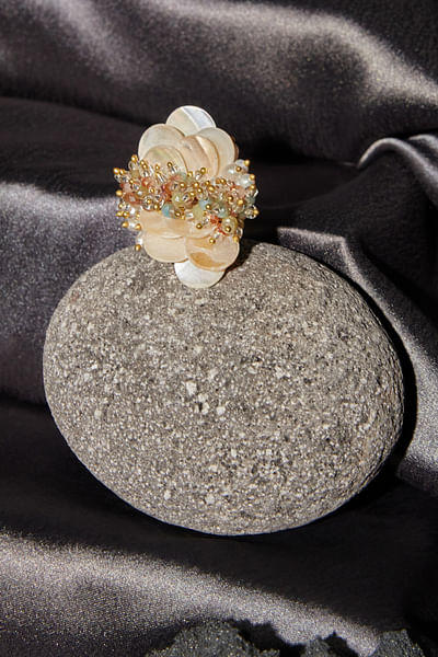 Multicolour mother of pearl ring