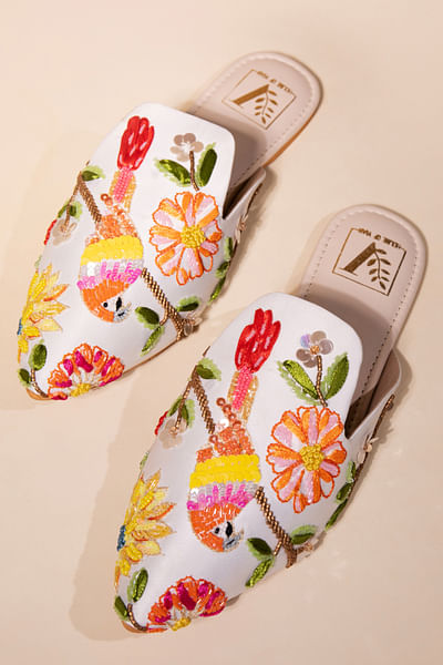 Multicolour parrot embroidered mules