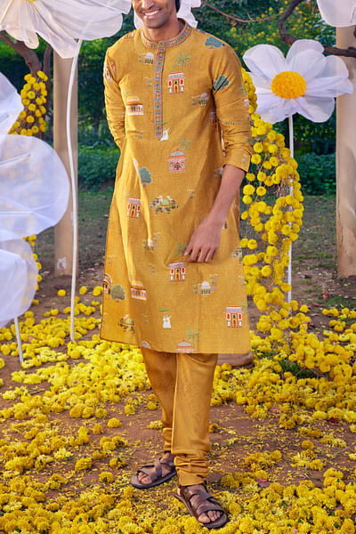 Mustard Mughal print kurta set