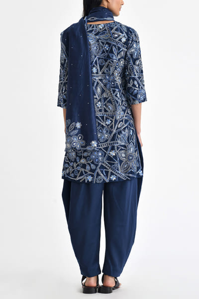 Payal Pratap Navy floral embroidered kurta set PPRSEP24D106