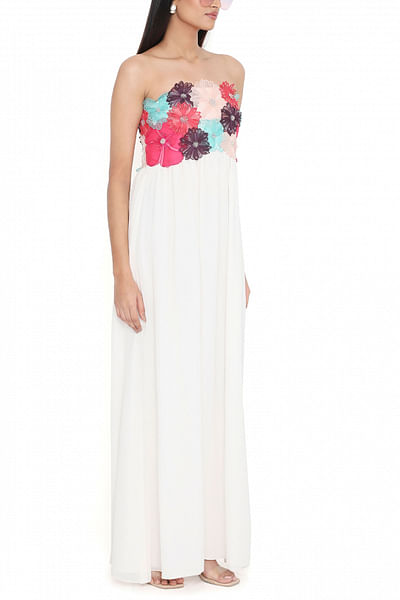 Off-white 3D floral embroidered maxi dress