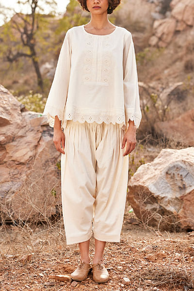 Off white cotton mul salwar pants