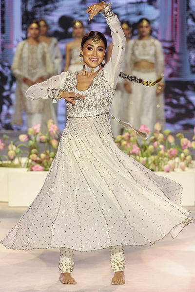 Off-white floral embroidery mukaish anarkali set
