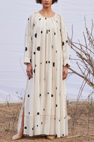 Off-white polka dot print maxi dress