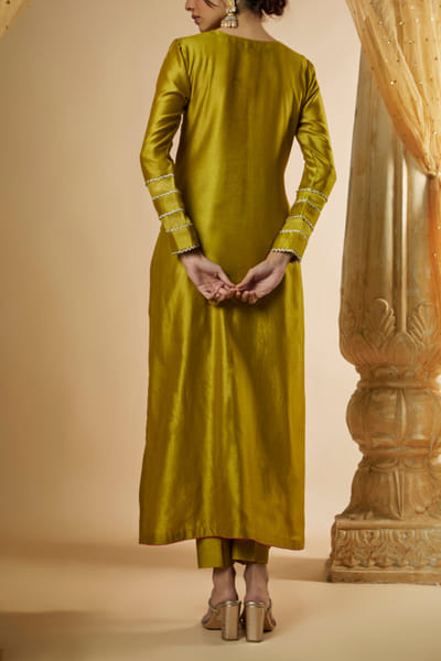 The Aarya Olive green panelled lace work kurta set ARYNOV24D212