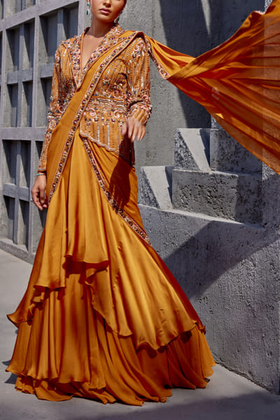 Miku Kumar Orange pre-draped sari set MKUJAN24D209