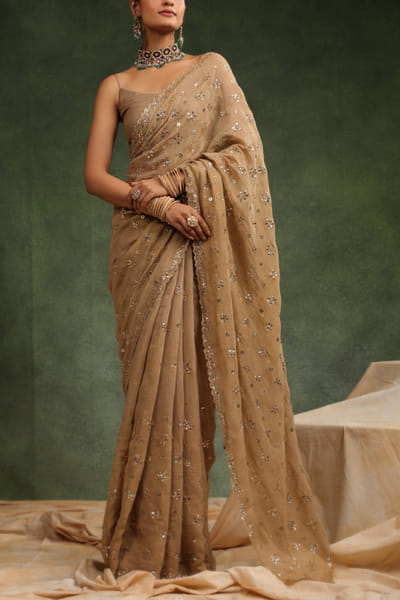 Charu Makkar Peach brown floral badla embroidered sari set CRMAUG2408