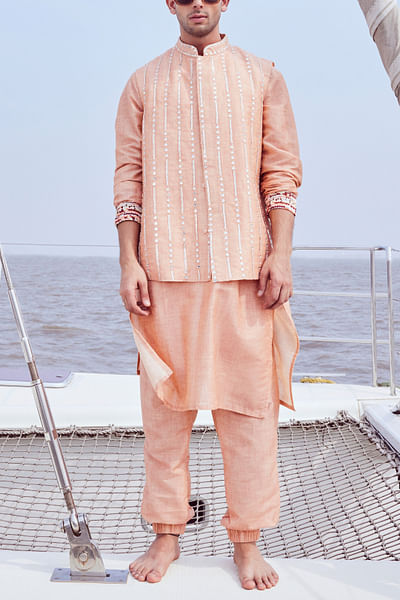 Peach fuzz embroidered bandi and kurta set