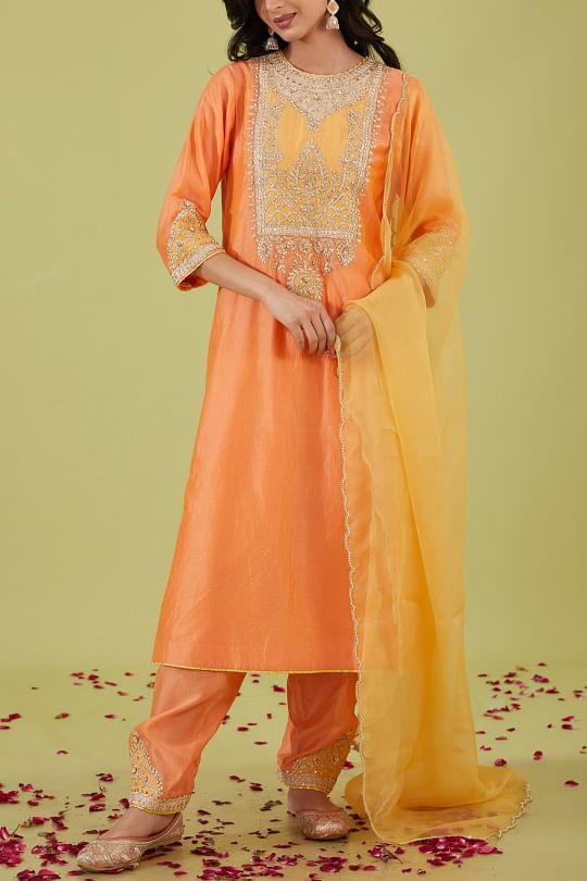 Buy Red anarkali set by Preeti S Kapoor at Aashni and Co