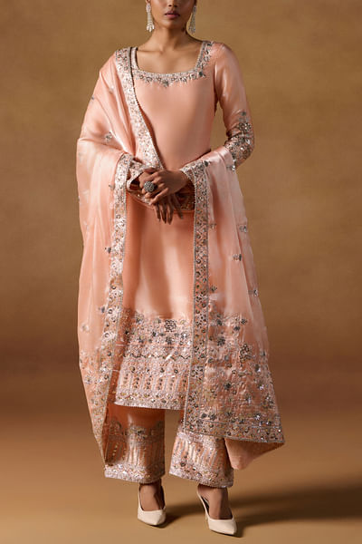 Peach zari embroidered kurta set