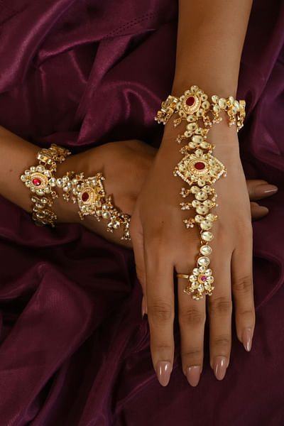 Pink and gold kundan haath phool
